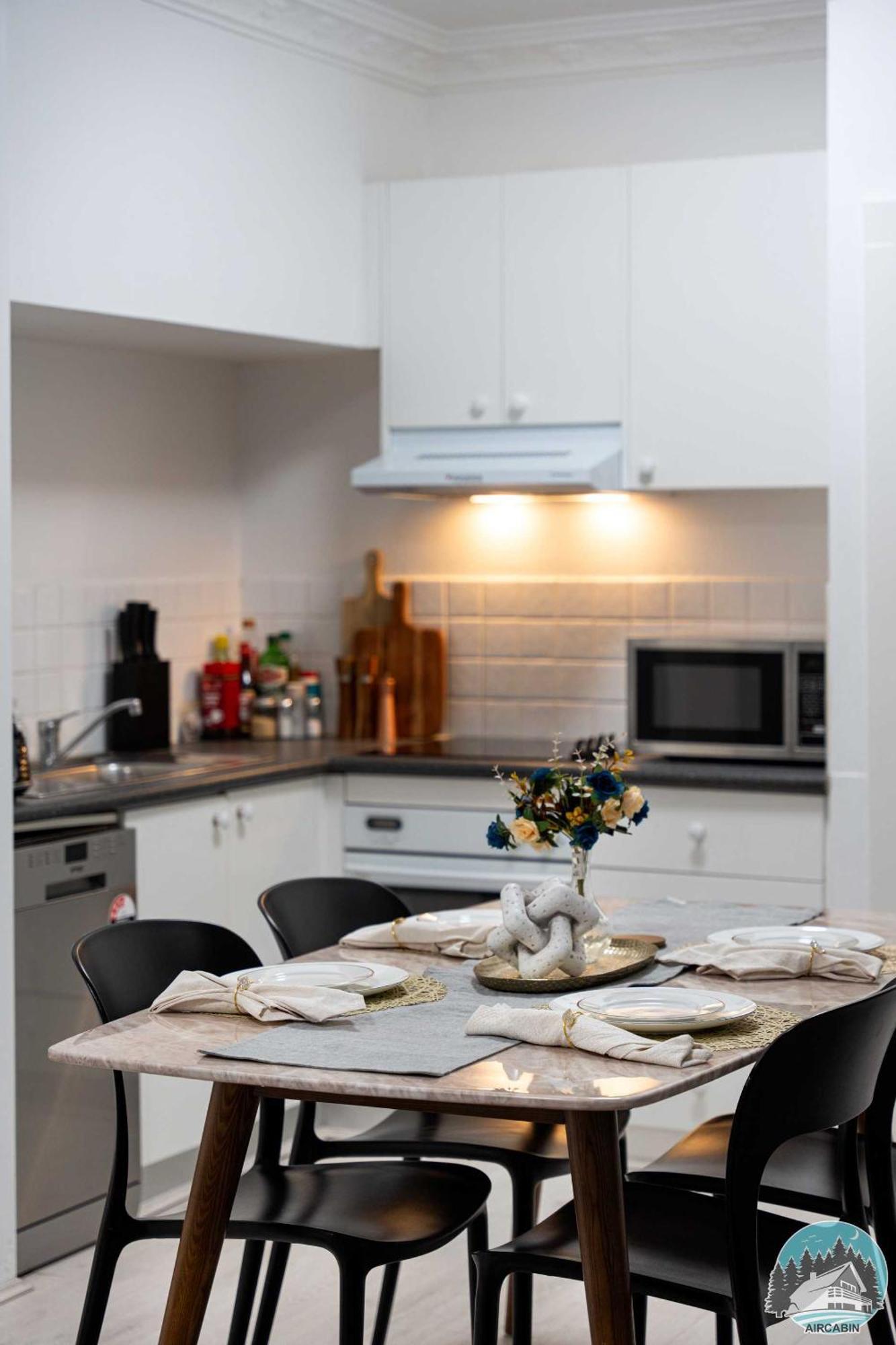 Manly Beachside 2-bed In Spacious House Apartment Sydney