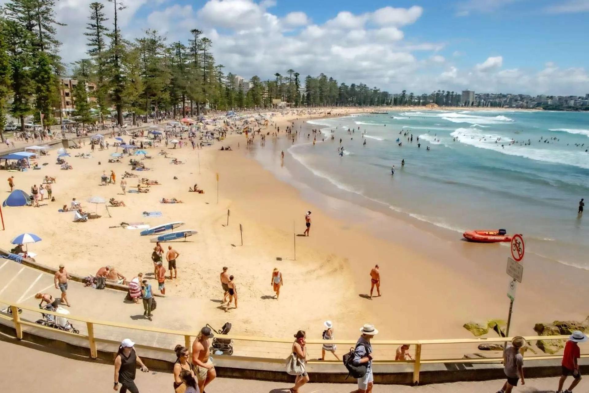 Manly Beachside 2-bed In Spacious House * Sydney
